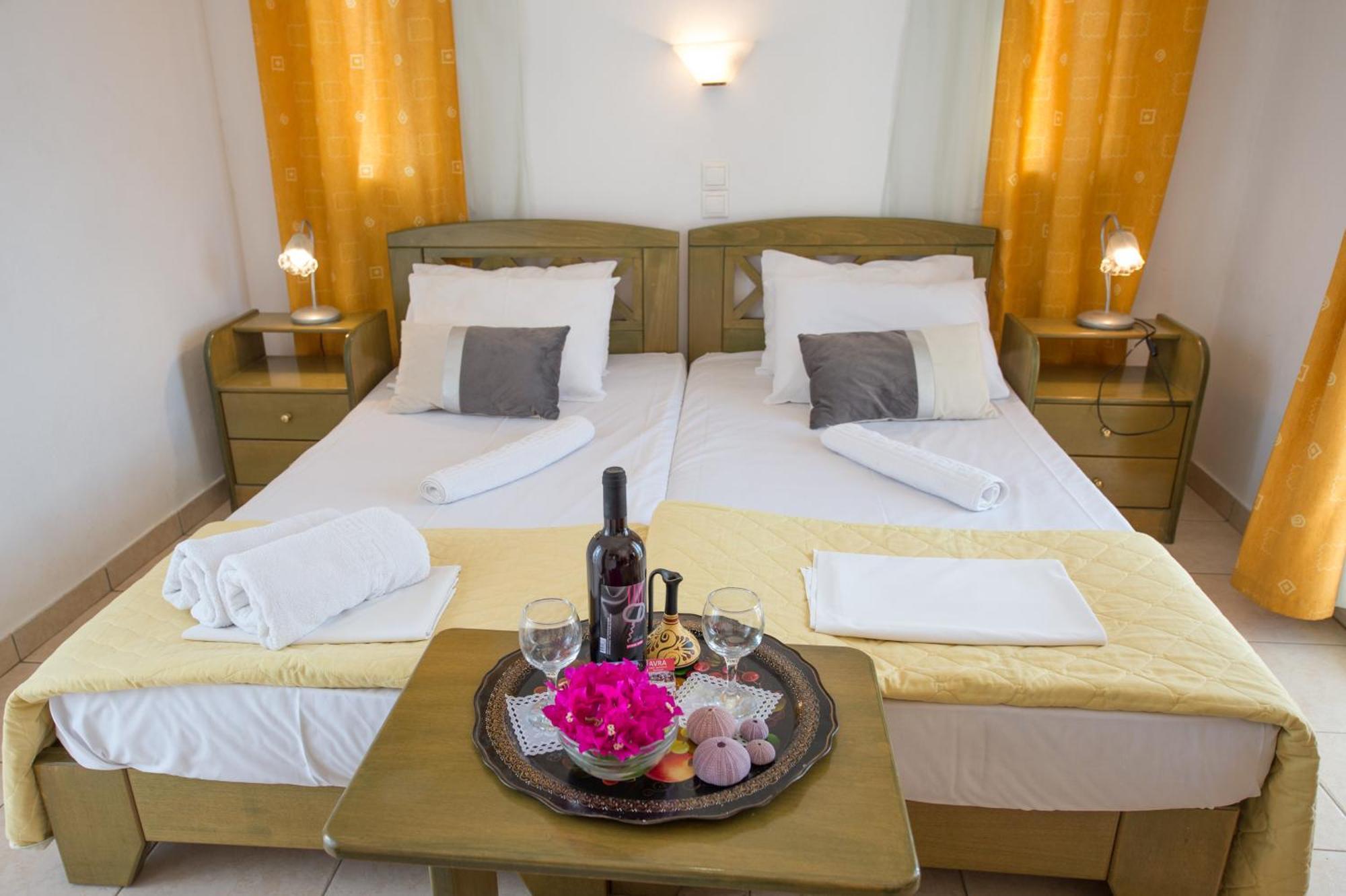 Hotel Avra Néa Epídavros Zewnętrze zdjęcie