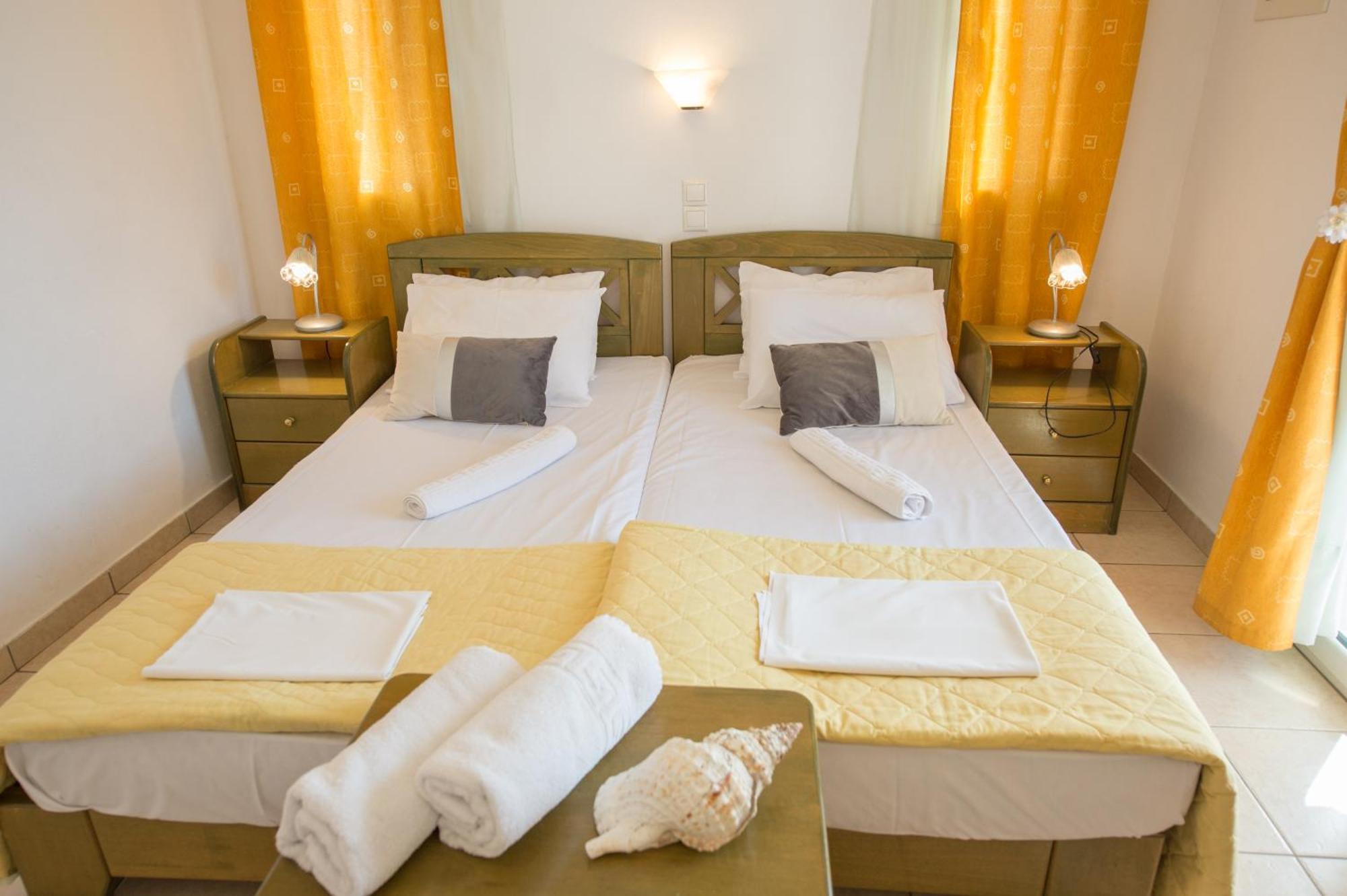 Hotel Avra Néa Epídavros Zewnętrze zdjęcie